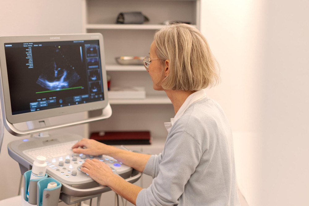 Modernste Ultraschallgeräte für Herz, Blutgefäße und Bauchorgane